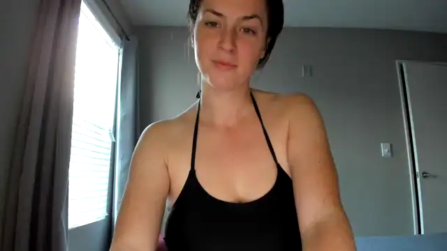 Araisyours – [Myfreecams] Real Slut Nude Girl Gets Dirty – 2025-03-01 19:17:32