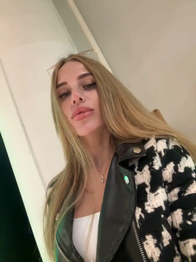 Blondinochkaa – [Bongacams] Porn Obmihod Homemade – 2026-02-06 22:04:59