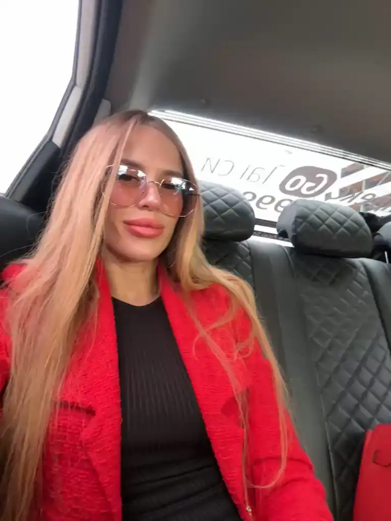 Blondinochkaa – [Bongacams] Erotic Hidden Show Pretty Cam Model – 2025-01-30 17:54:06