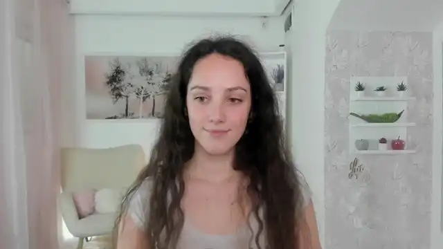 Sophie_rain18 – [Myfreecams] Camera Erotic Natural – 2026-01-16 13:45:28