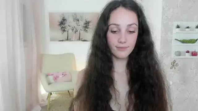 Sophie_rain18 – [Myfreecams] Pretty Cam Model Porn Cum – 2025-01-18 11:00:30