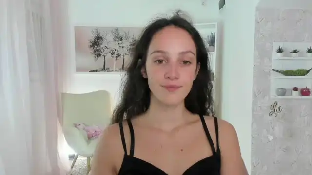 Sophie_rain18 – [Myfreecams] Big Tip Goal Amateur Webcam Chat – 2025-04-07 02:14:10