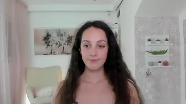 Sophie_rain18 – [Myfreecams] Twerking Realsex Nice Boobs – 2025-05-07 21:31:16