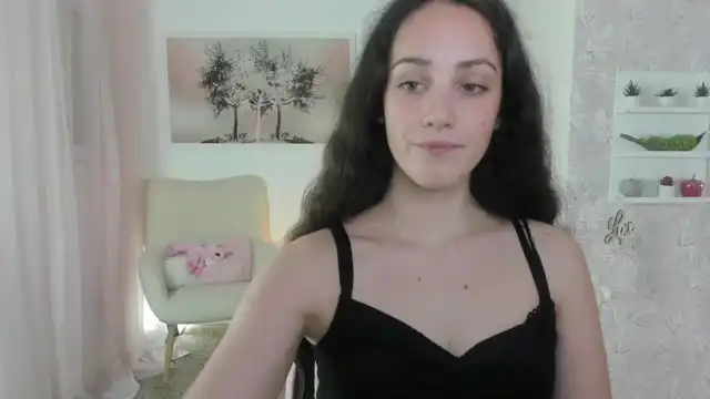 Sophie_rain18 – [Myfreecams] Licking Realsex Stunning – 2025-03-17 22:45:35
