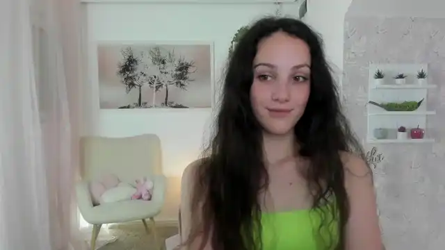 Sophie_rain18 – [Myfreecams] Horny Porn Live Chat Shows Ass – 2025-05-22 20:07:31