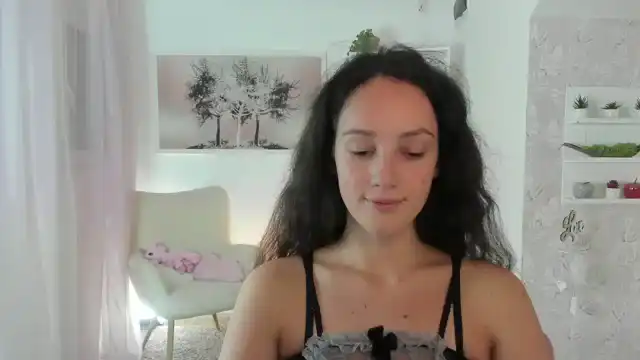 Sophie_rain18 – [Myfreecams] Masturbate Ticket Show High Qulity Video – 2025-04-04 23:04:21