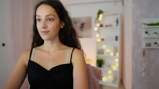 Sophie_rain18 – [Myfreecams] Creamy Show Home Alone Beauty – 2026-06-27 12:30:05