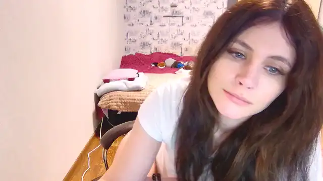 Dark_head – [Myfreecams] Slutty Finger Caught On Webcam – 2025-04-07 08:47:01