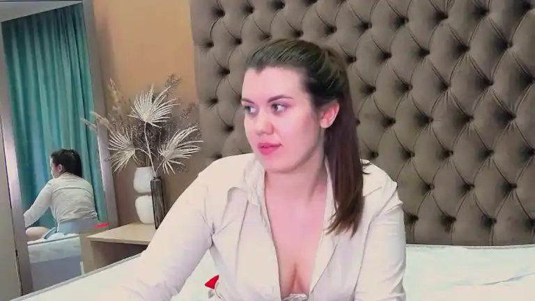 Kirstenne – [Streamate] Real Slut Romantic Sweet Girl – 2026-06-25 21:57:44