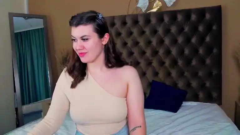 Kirstenne – [Streamate] Cute Webcam Girl Shaved Stream Record – 2026-04-12 23:22:13