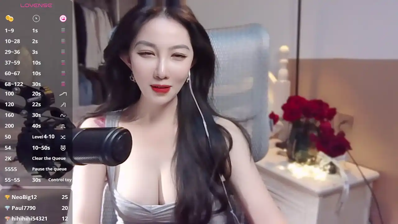 Vyizh- – [Stripchat] Web Model Sexy Sister Super – 2025-05-23 02:38:08