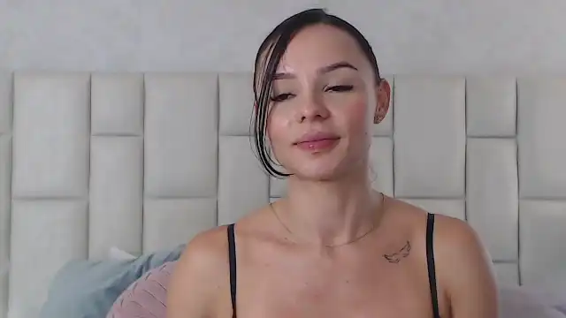 Angel-sweety – [Flirt4free] Sexcam Livecam Playful – 2025-03-25 03:41:28
