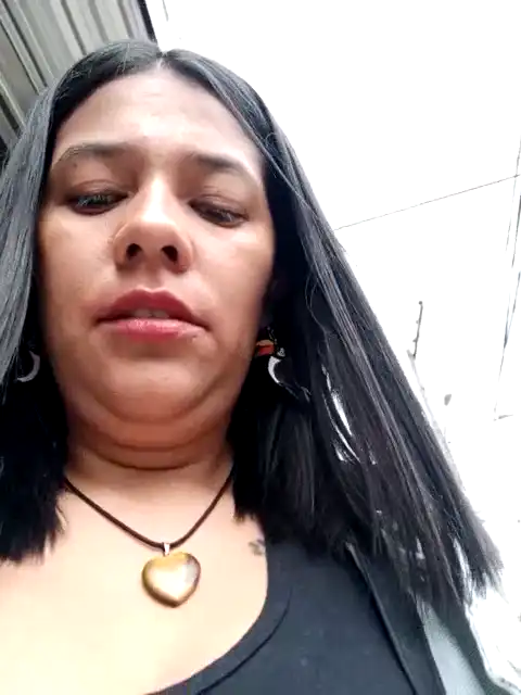 Paulettelove – [Xlovecam] Chica Real Slut Babes – 2025-06-08 20:37:02