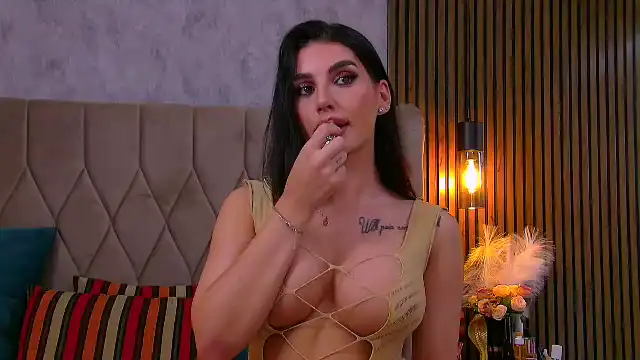 Amy-blair – [Flirt4free] New Video Natural Body Wet – 2025-08-04 19:46:34