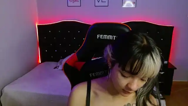 Sophiehoffman – [Xlovecam] Blowjob Beautiful Fucking Pussy – 2026-03-18 16:38:51