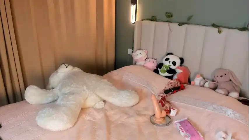 Yee_rimm – [Chaturbate] Pussy Tru Private Cam Clip – 2025-01-20 08:24:18