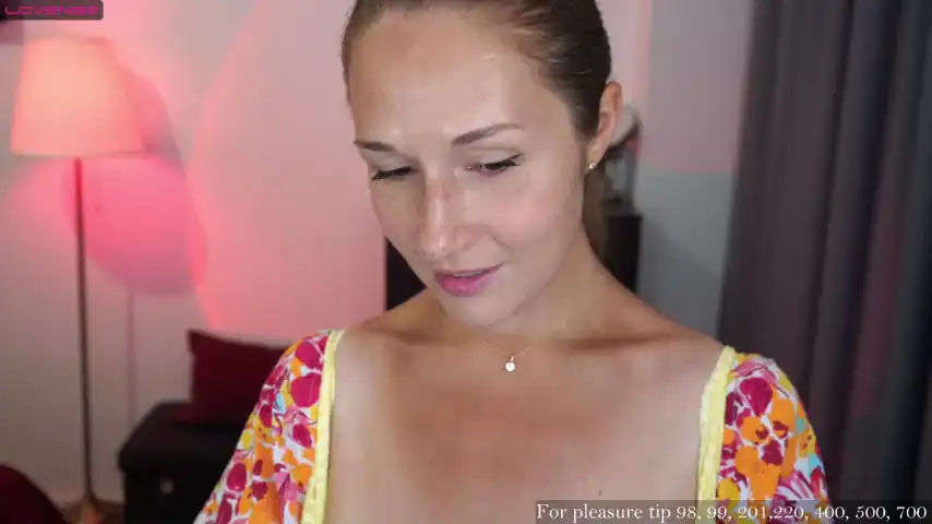 Yours_anastasia – [Chaturbate] Hot Rides College Girl – 2026-01-23 10:02:18