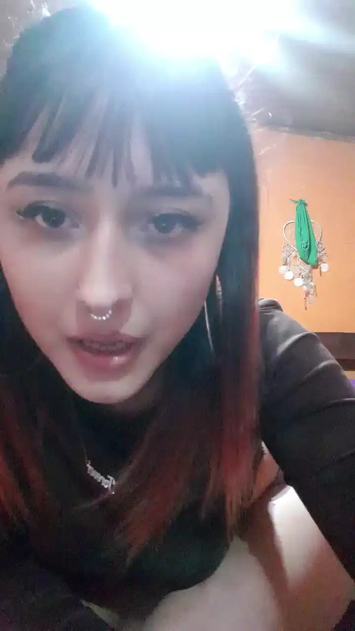 0dis3a – [Cam4] Naughty Licking Panties – 2025-07-07 05:35:59