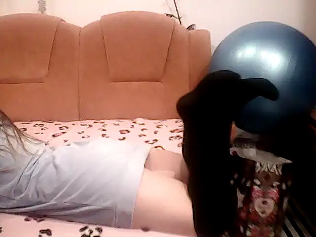 Sexynikola_ – [Showup] Twerking Ticket Cum Video Teases – 2025-07-26 04:22:43
