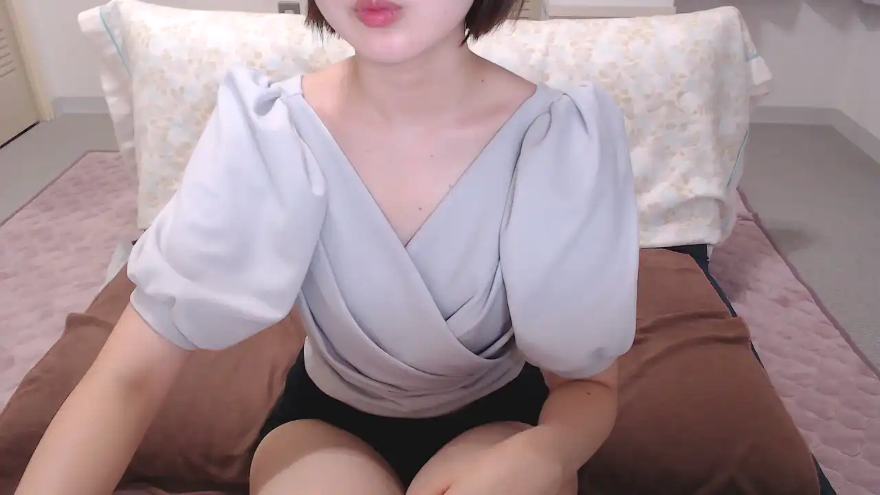 Yumiccm – [Sakuralive] Hard Pvt Rides Live Cams – 2025-08-31 15:17:44