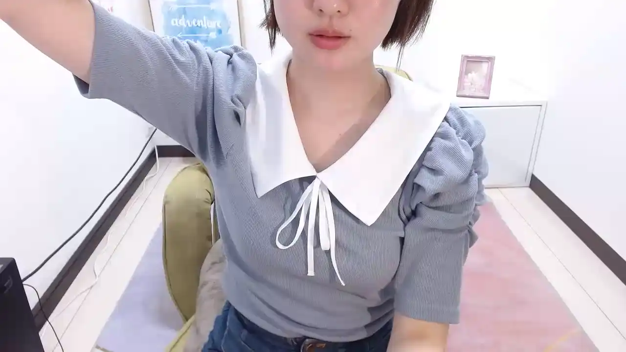 Yumiccm – [Sakuralive] Only Fun Club Video Cute Webcam Girl Does Everything – 2025-11-10 14:50:50