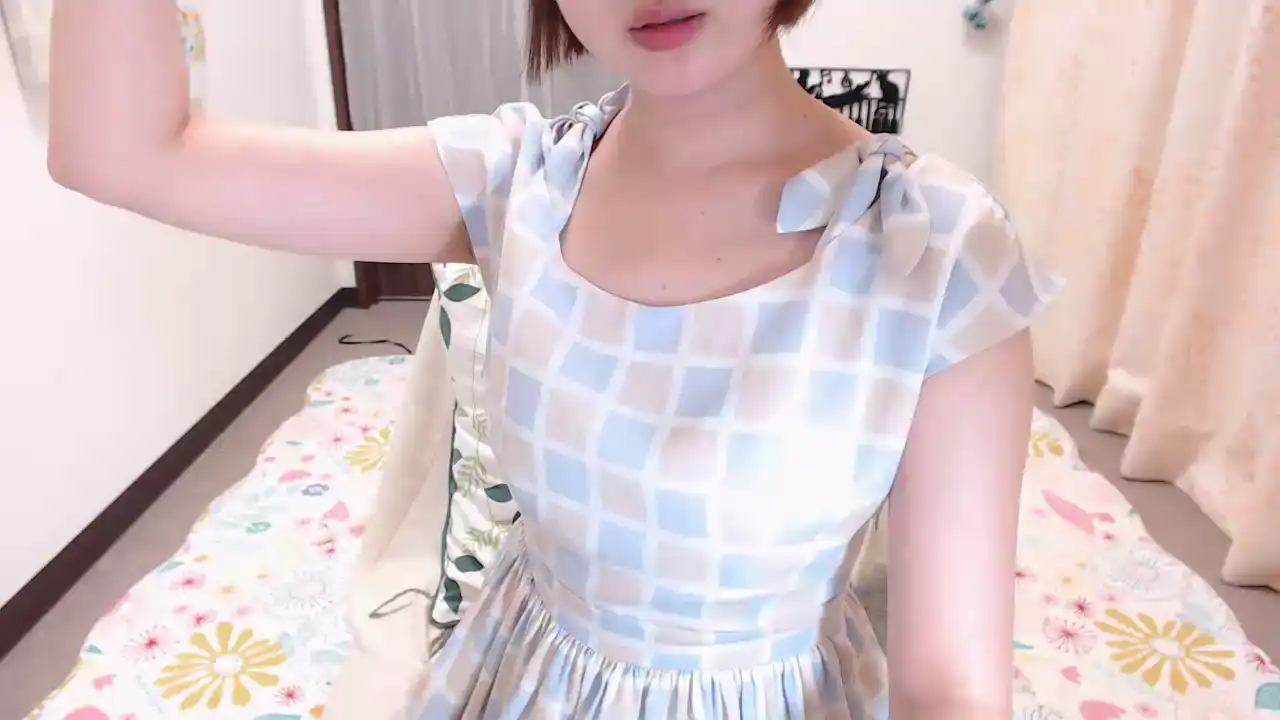 Yumiccm – [Sakuralive] Cam Clip First Time Livecam – 2025-10-12 12:15:31