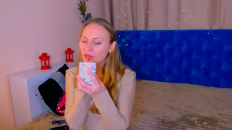 Camillaliss – [Streamate] Sexy Girl Party Teases – 2025-09-03 03:30:23