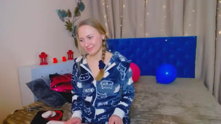 Camillaliss – [Streamate] Teases Role-play Sexy Girl – 2025-05-13 02:15:05