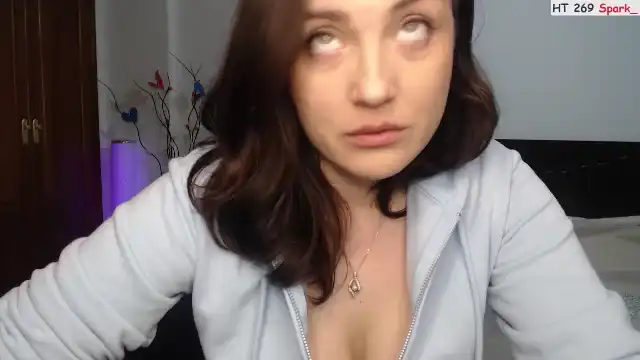 Deeleerious – [Myfreecams] Mom Babe Awesome – 2025-05-11 01:59:49