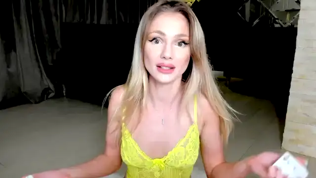 Yveline – [Myfreecams] Fucks Herself Hidden Hole – 2025-11-15 16:12:18