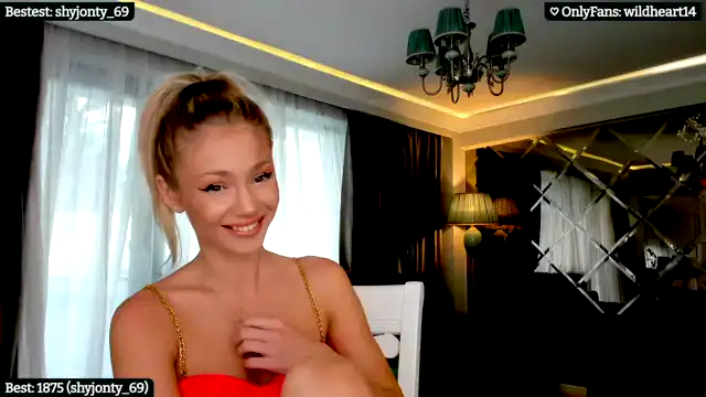 Yveline – [Myfreecams] Russian Girl Twerking Finger – 2025-04-03 06:06:26