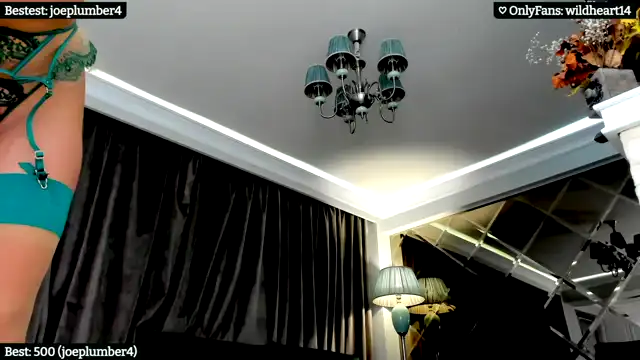Yveline – [Myfreecams] Amateur Record High Qulity Video – 2025-11-14 19:18:36