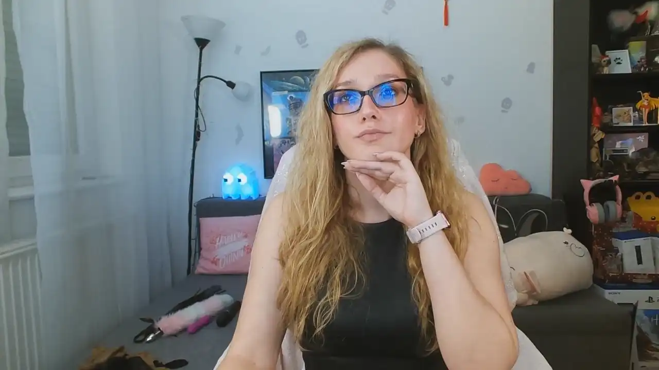 Lunanicole – [Cam4] Roleplay Stunning Chica – 2026-03-01 18:56:27
