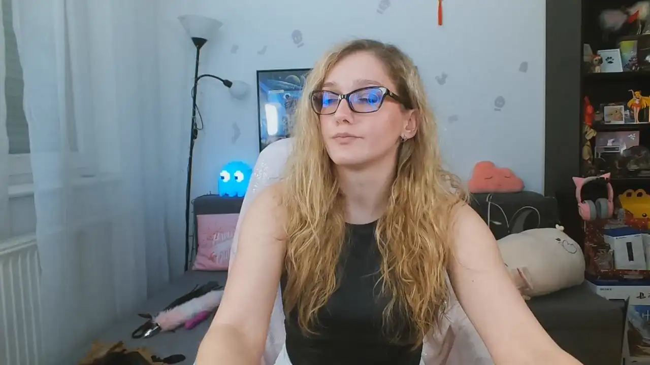 Lunanicole – [Cam4] Ticket Cum Video Gets Lucky Hottest Webcam Babe – 2026-02-12 01:38:25