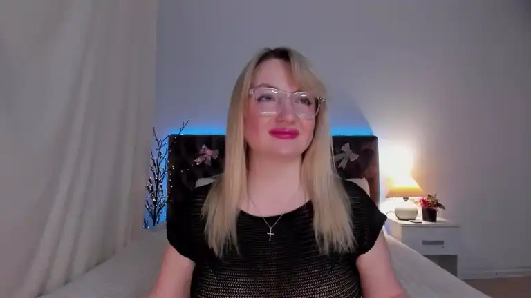 Millabelles – [Streamate] Spy Video Female Orgasm Ride – 2025-06-14 15:39:35