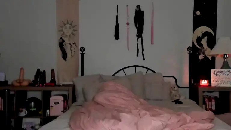 Mindyjane – [Streamate] Playful New Video Cam Video – 2025-11-14 01:44:35