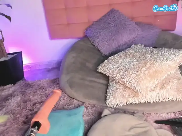 Simonesmith – [Camsoda] Flashing Ass Erotic Homemade – 2025-04-08 19:22:37