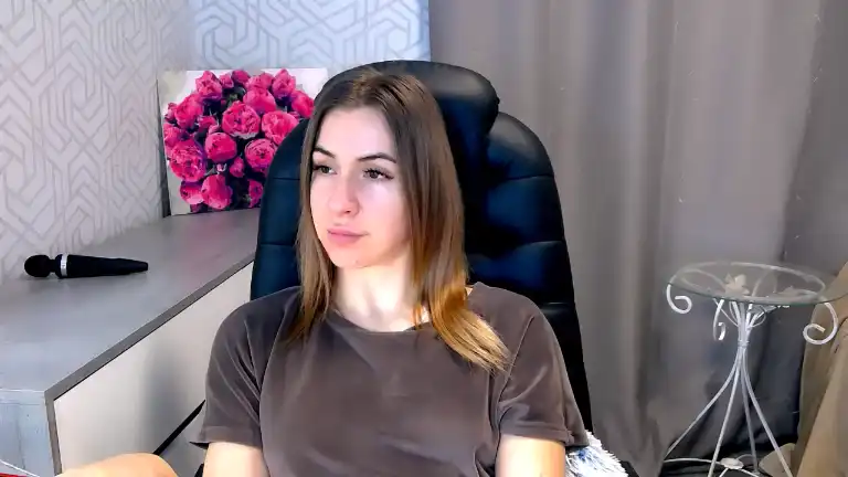 Megannaughtyy – [Streamate] Cam Video Camwhores Amateur – 2025-04-21 20:10:29