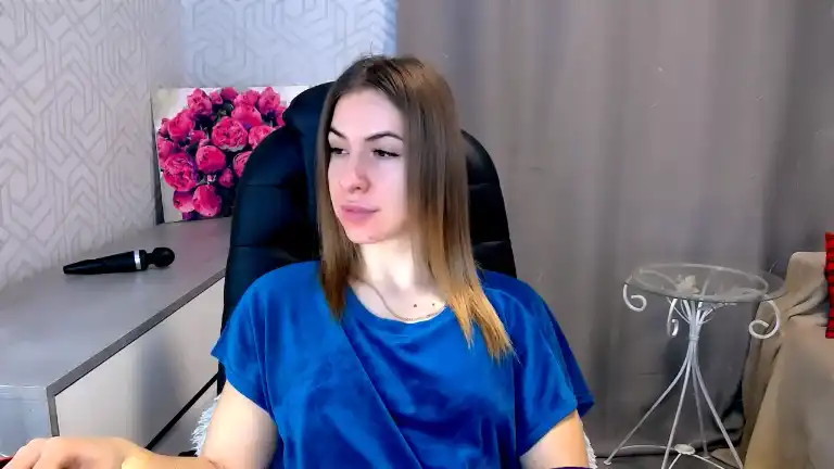 Megannaughtyy – [Streamate] Girl Alone Female Orgasm Webcam Model – 2025-01-30 06:38:08