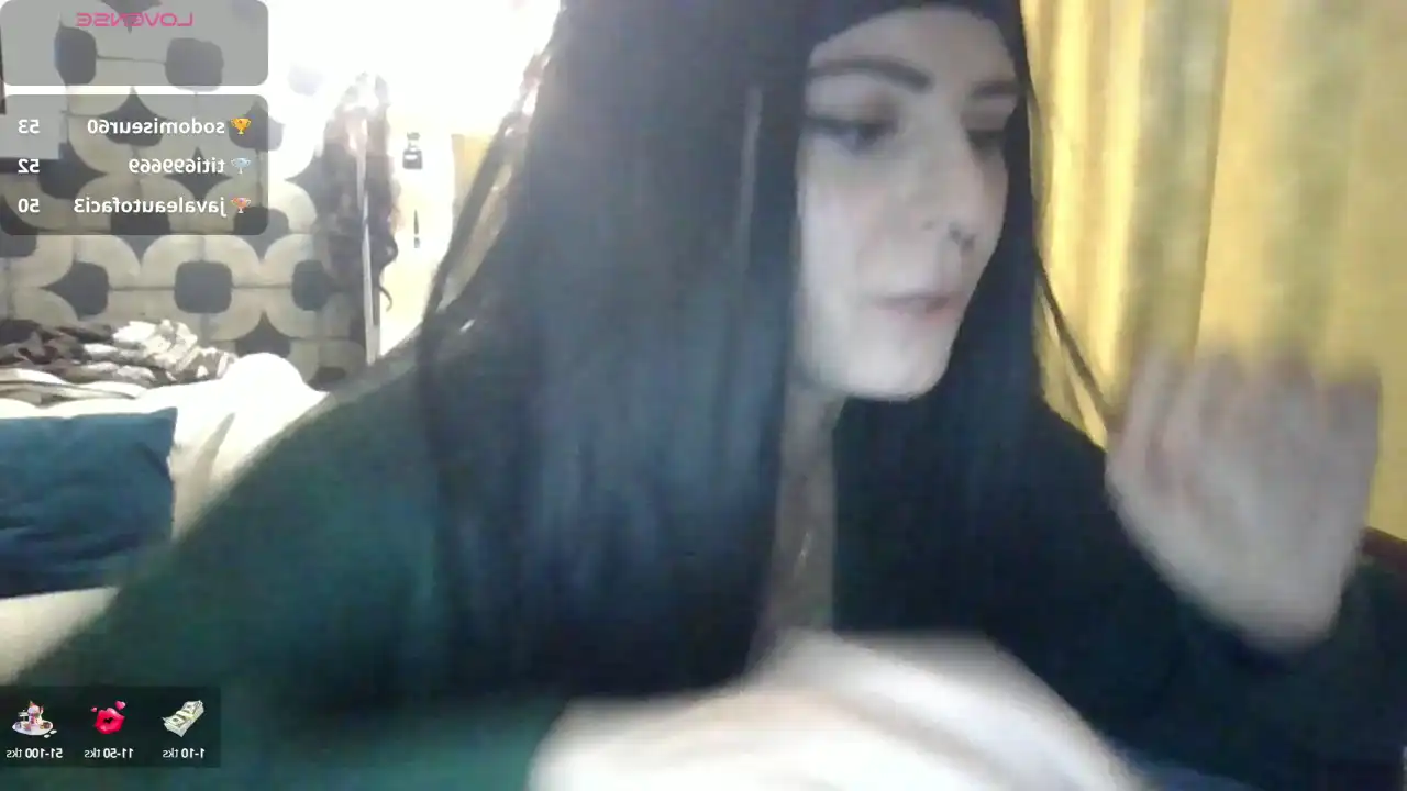 Petite_moi – [Cam4] Web Model Striptease Fuck Her Hard – 2025-07-04 21:32:31