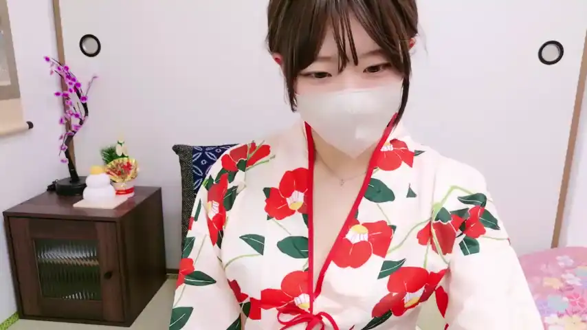 Suzu-oo – [Stripchat] Shows Ass Homemade Oral – 2025-01-20 00:45:15