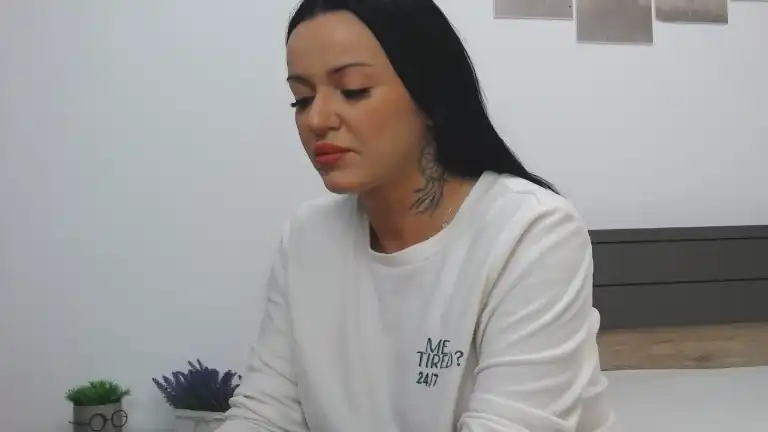 Cariyna – [Streamate] Wet Friendly Onlyfans – 2025-03-31 23:17:13