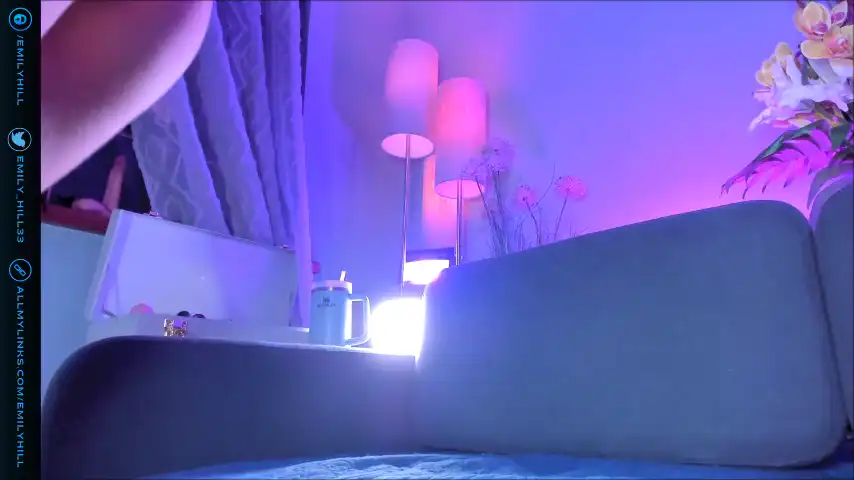 Littlee33 – [Chaturbate] Finger Hidden Show Stunning – 2025-02-17 09:41:25
