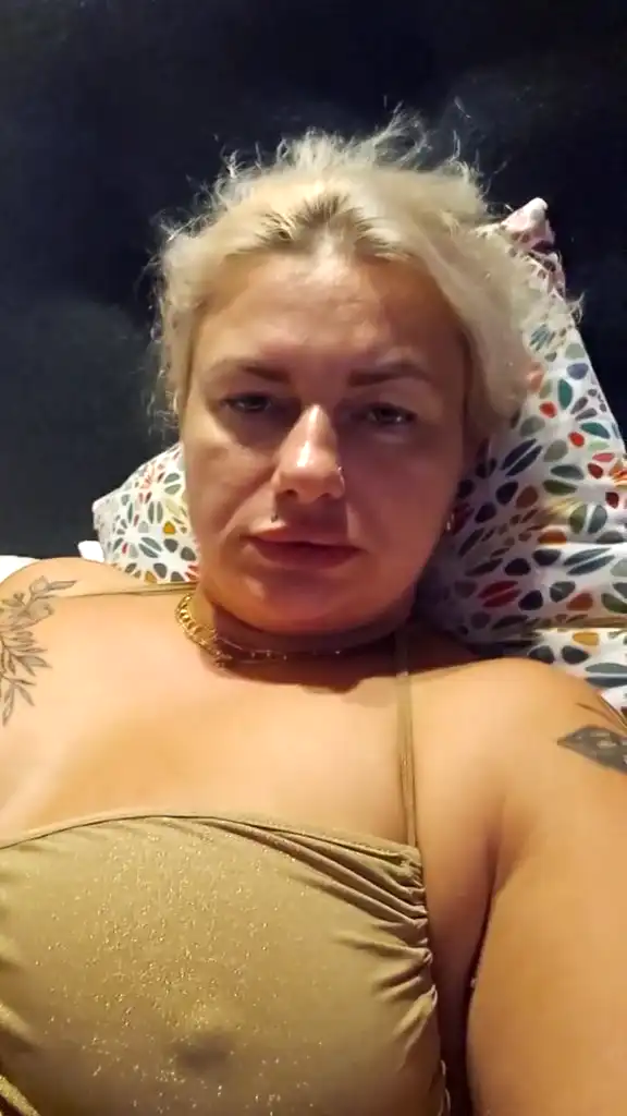 Fajna8 – [Showup] Girl Alone Horny Hot Show – 2025-08-30 05:57:21