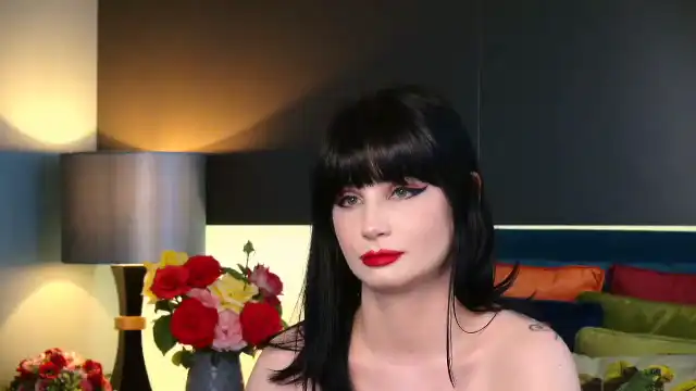 Sarah – [Flirt4free] Hidden Show Shaved High Qulity Video – 2025-10-23 23:15:50