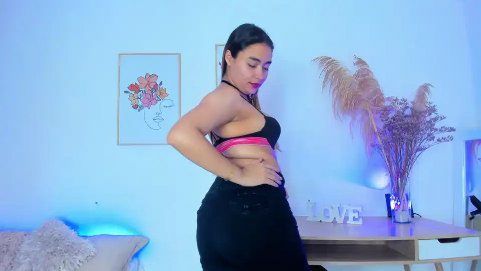 Andymodel – [Manyvids Live] Webcam Model Pretty Face Stream Record – 2025-04-30 18:52:55