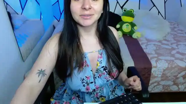Nicoljames – [Xlovecam] Busty Perfect Body Web Model – 2026-01-25 09:23:33