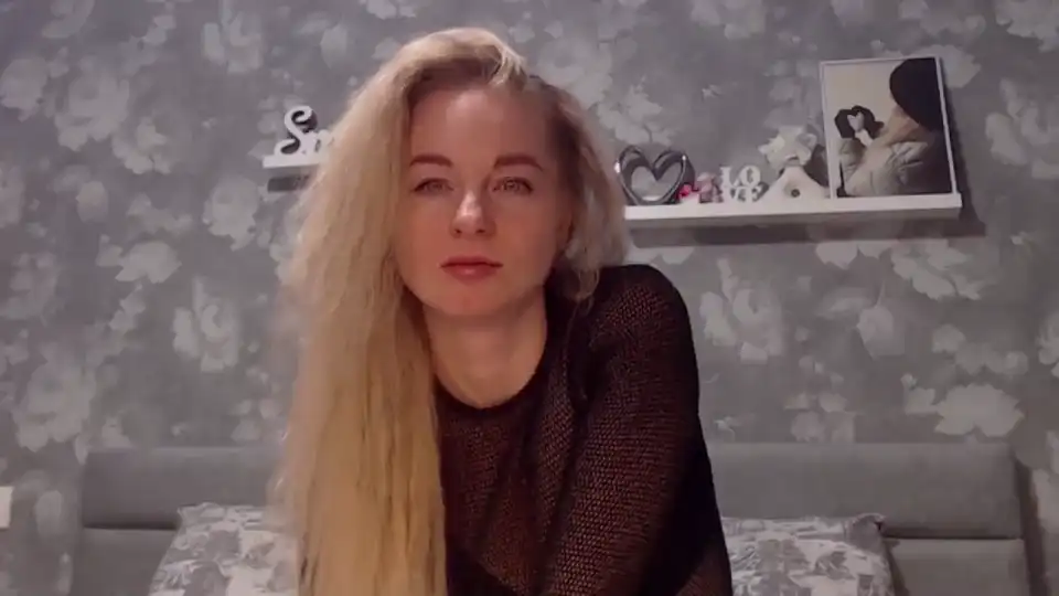 Aelarie – [Myfreecams] Webcam Model Lovers Hot – 2026-04-15 14:00:51