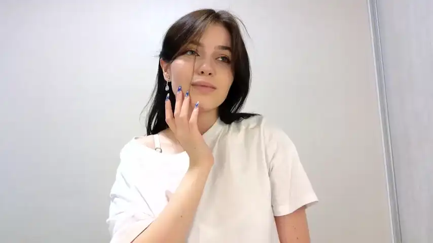 Kr1stinarrow – [Chaturbate] First Time Real Mom – 2026-05-22 10:39:08