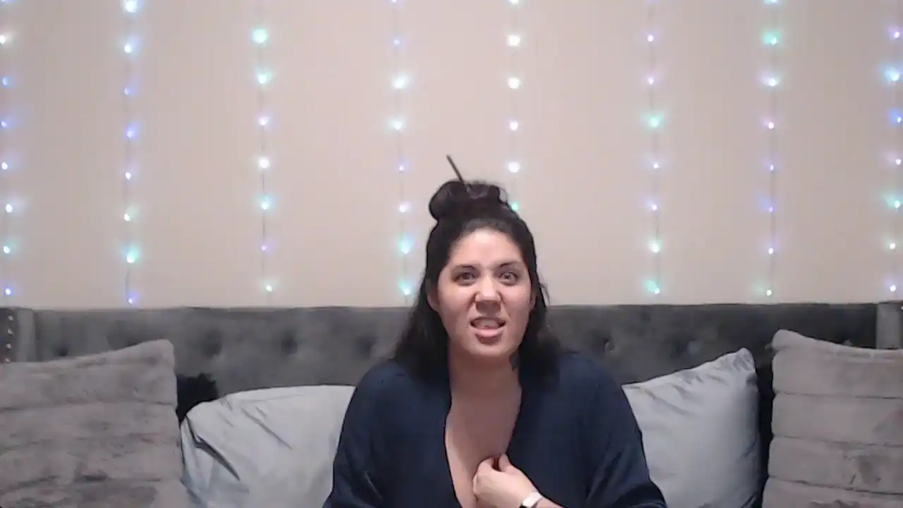 Natalie-star – [Flirt4free] Super Erotic Web Model – 2025-12-22 16:06:47